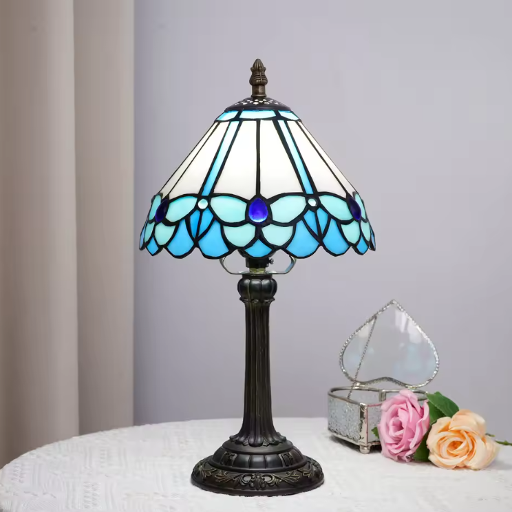Vintage Tiffany Stained Glass Grapevine Table Lamp | Vintage Art Glass Desk Light